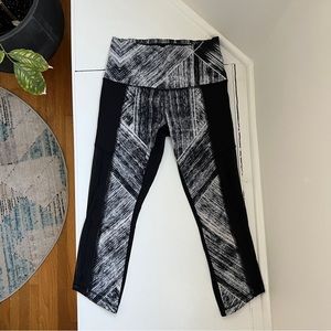 Lululemon cropped leggings